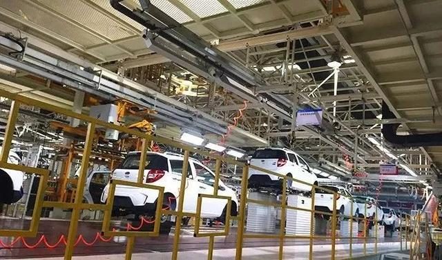 從高配到標(biāo)配 40國(guó)車(chē)企為何將車(chē)輛生產(chǎn)全面標(biāo)配化